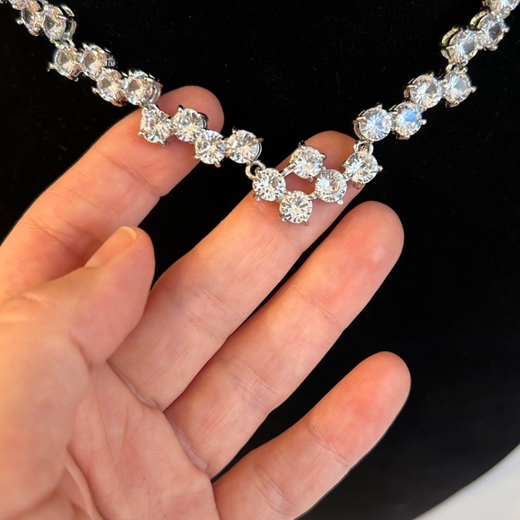Anthropologie Silver Crystal Necklace cubic zirkonia - Picture 5 of 6